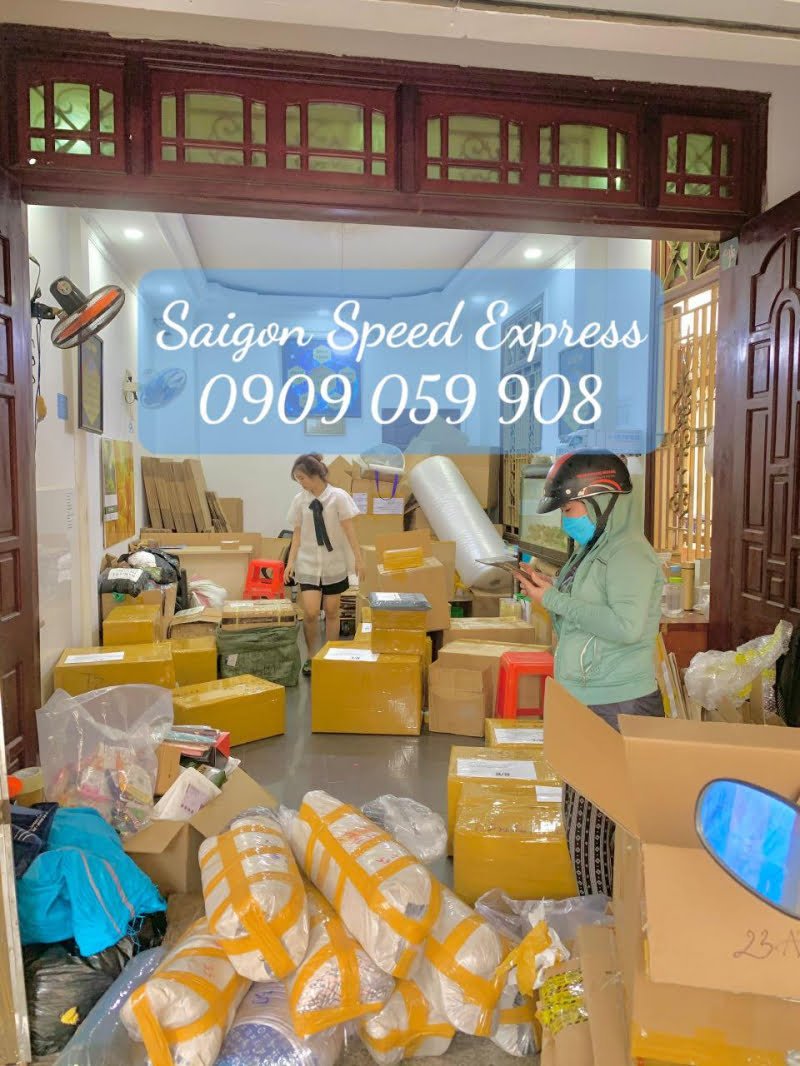 Cong Ty Chuyen Phat Nhanh Quoc Te Saigonspeed Doi Tac Tin Cay Cho Viec Gui Do Di My 64d24dfd38b33.jpg